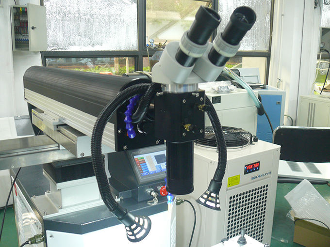 300W 400W Metal Mould Repair Handheld Yag Fiber Laser Welding Machine