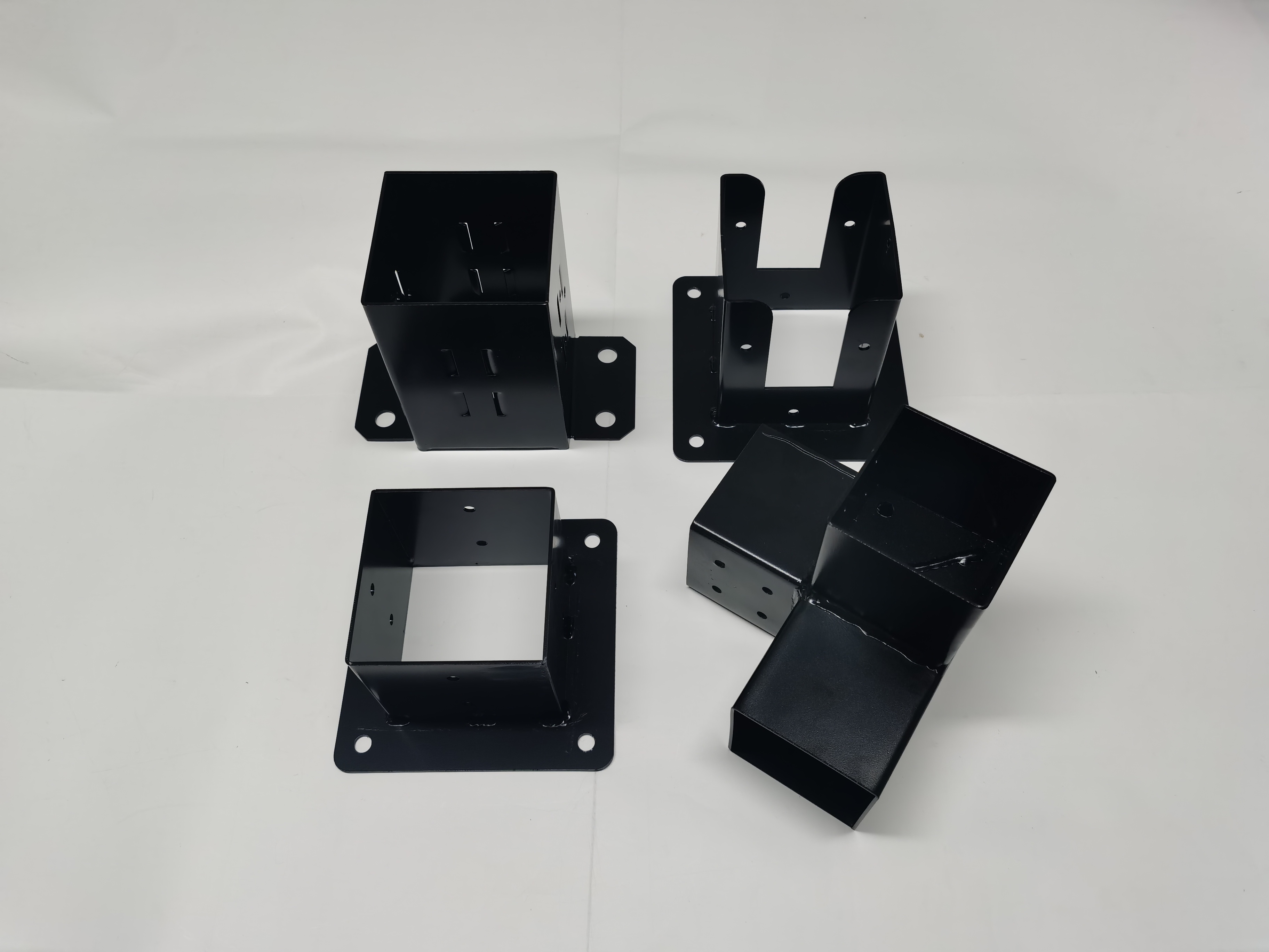 4x4 Q235B Steel Pergola Corner Bracket for Corrosion and Rust Resistant Extension