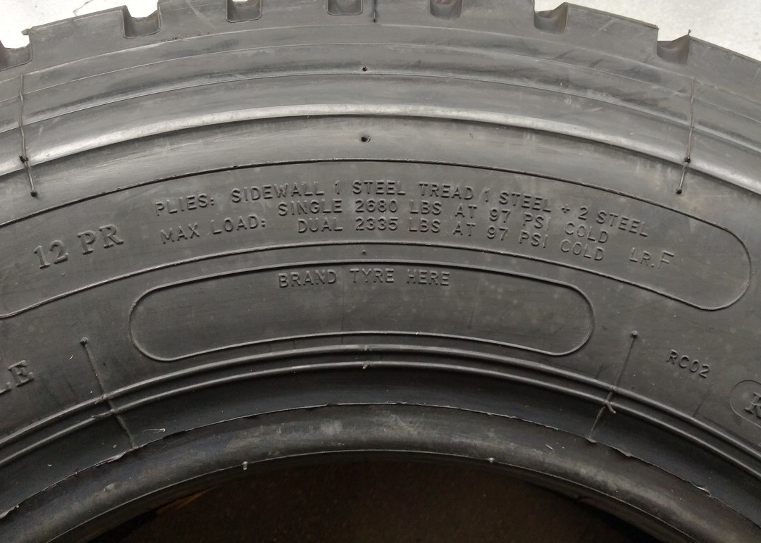 Mixed Roads All Steel Radial Tires Increased Self Cleaning Capacity 7.00R16LT