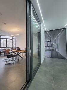 Quality Silver / Black / White Aluminium Sliding Doors Powder Coated wholesale