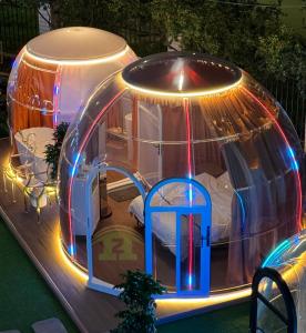Quality Modern Design Full House Prefab Outdoor Polycarbonate Clear Geodesic Bubble Dome Tent Hotel Dining Park-Green PC Houses Glamping wholesale