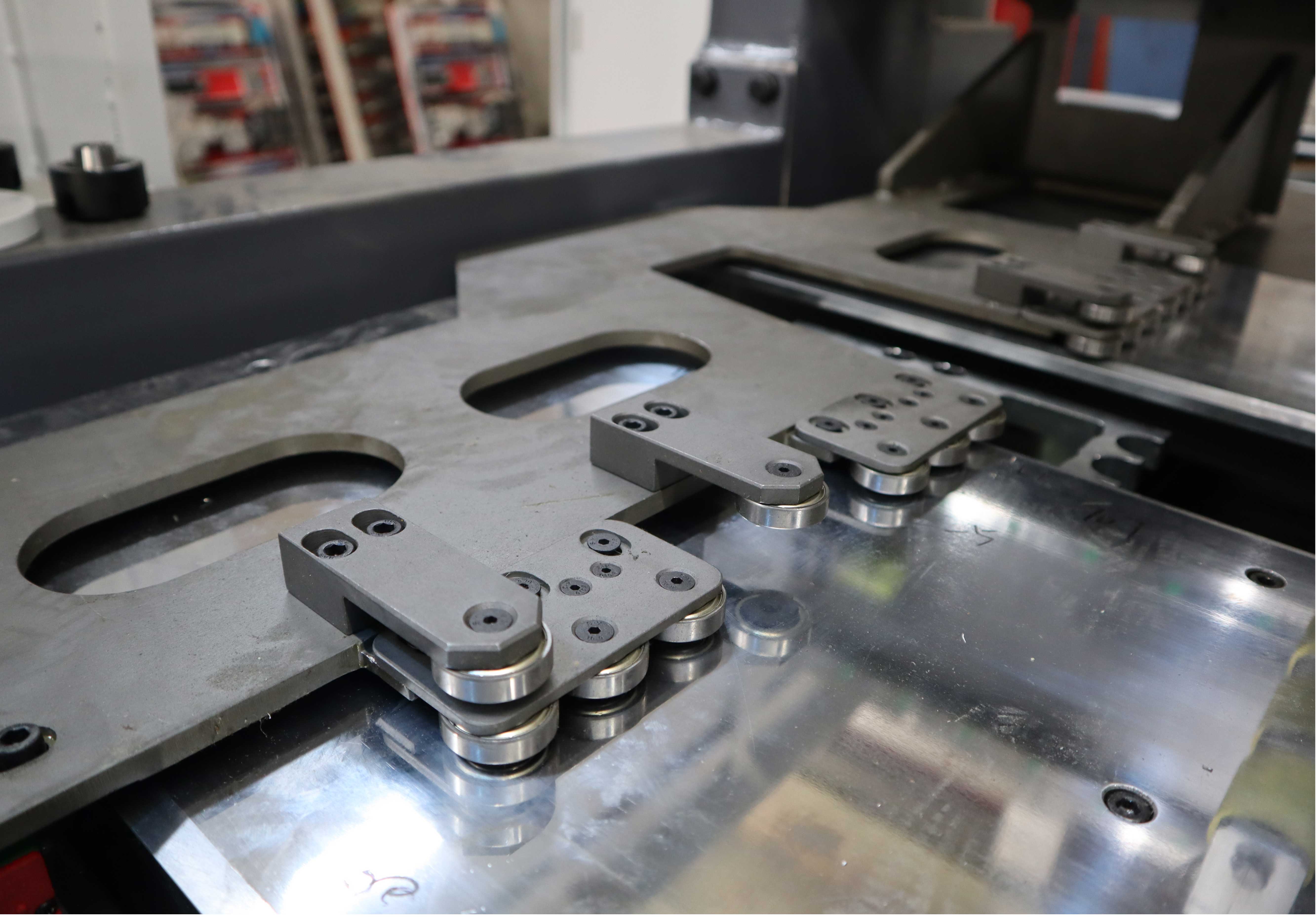Artificial Board CNC Boring Machine For Wood Hole Cabinet Panel Furniture