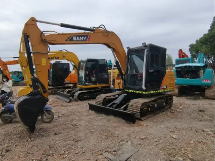 Original China Sany SY75C Used Hydraulic Crawler Mini Excavators 7ton Sy75 75C-8 75C -10 Second Hand Diggers