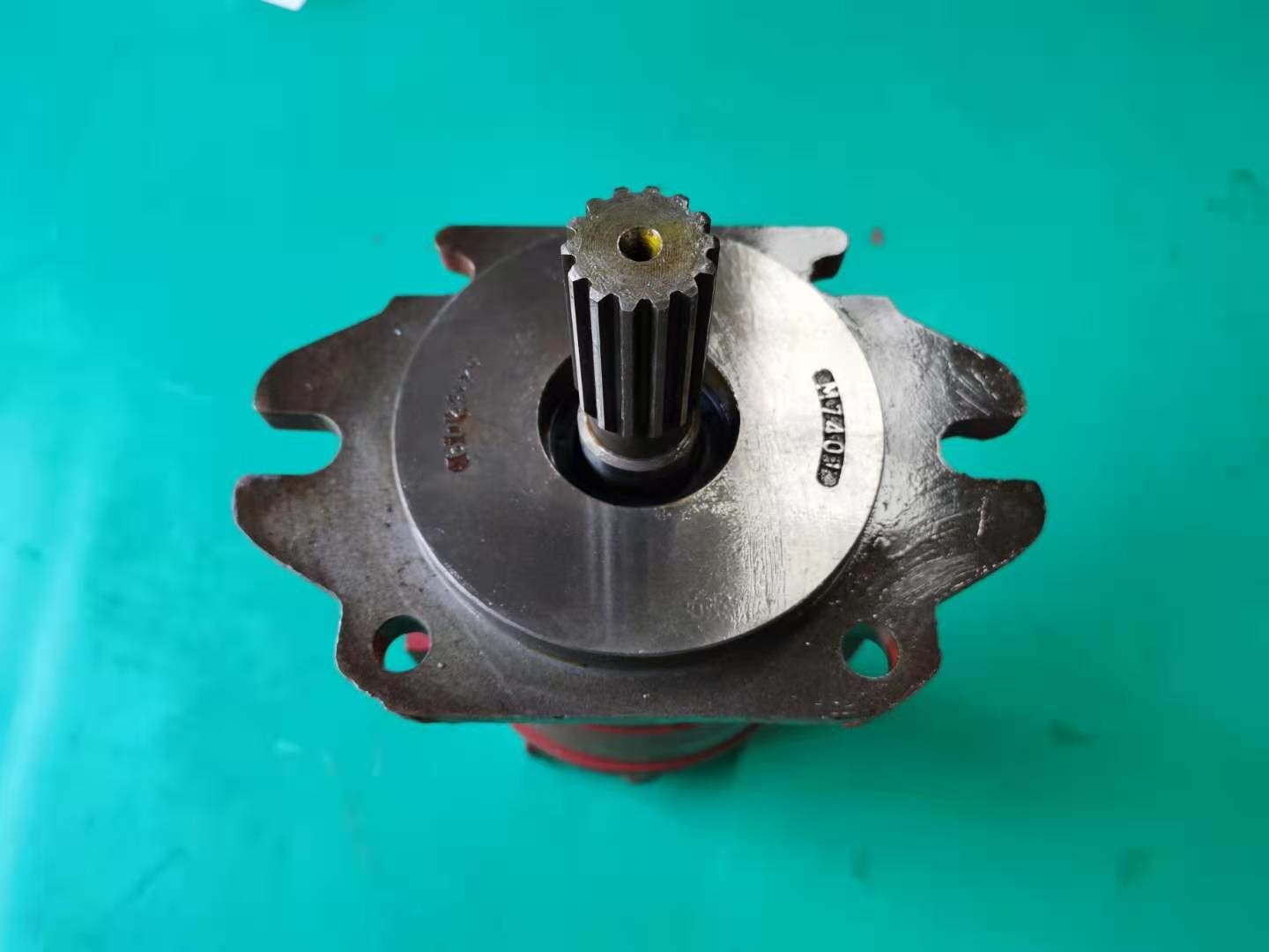 64110-33900-71 Stainless Steel Gear Pump Dump Truck Grader Crane Hydraoulic Pump