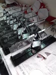 Quality crystal awards wholesale