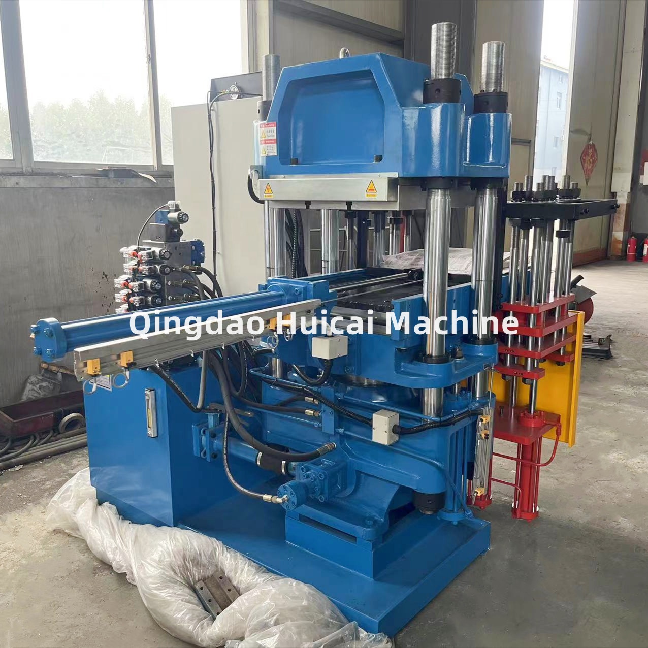 Rubber Hydraulic Press with 300mm Piston Stroke and Oil/Steam/Electric Heating Method