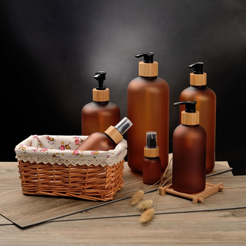 300ml 500ml Biodegradable Bamboo Cap Amber Matt Black PET Bottle for in Other Cosmetic Body Wash Shampoo Hair Conditioner