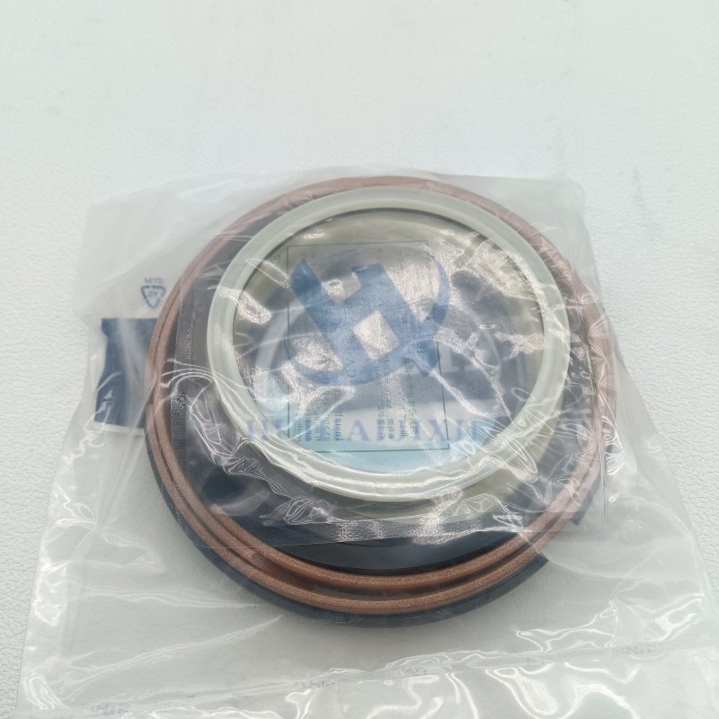 Boom Cylinder Oil Seal Kit VOE14589139 14589139 for Volvo Excavator EC330C EC340D EC350E