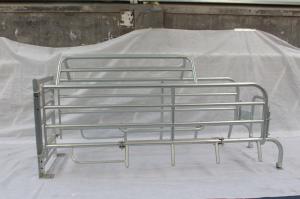 Quality Livestock / Pig Farrowing Crate Nodular Cast Iron Products Anti Corrosion wholesale
