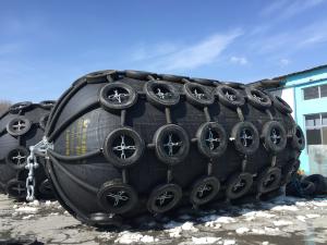 Quality 50KPA/80KPA Pneumatic Marine Fender ISO17357 Yokohama Floating Fenders wholesale