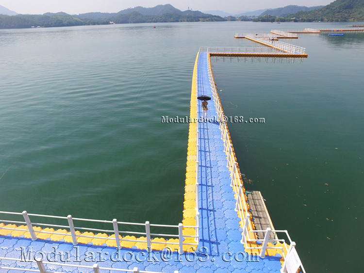 Floating Bridge and Floating Marina Pontoon