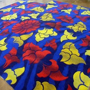 Quality 3D Embossed Handmade Woollen Carpet , Large Shag Area Rugs Dark Blue Color wholesale