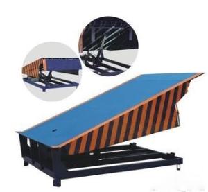 China Custom Stationary Hydraulic Dock Leveler , Warehouse Dock Ramps DCQ8-0.7 on sale