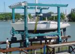 Marine Travel Lift Mobile Boat Hoist With 0-5m/Min Lifting Speed
