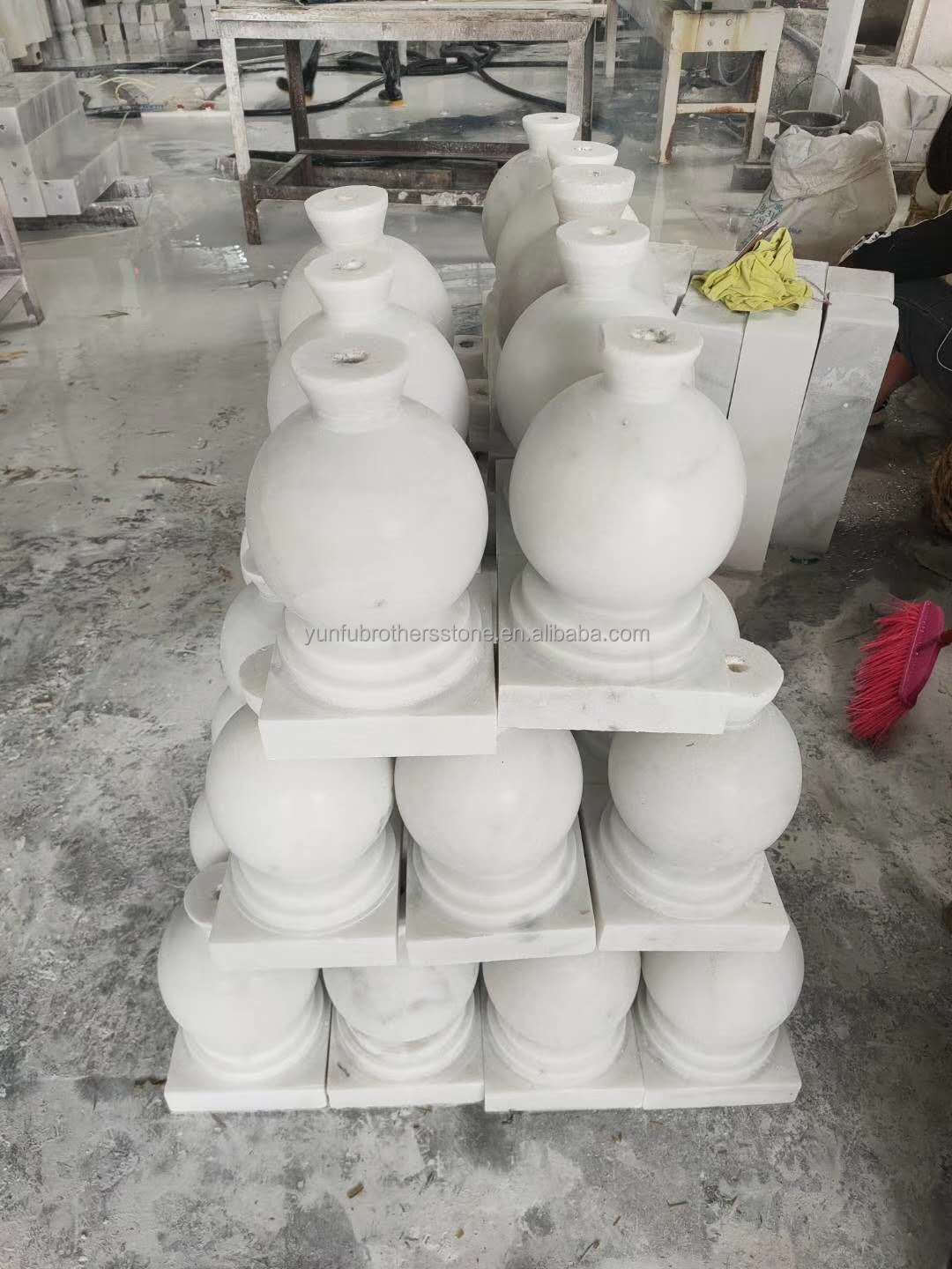 Polished Surface Finished Handrail Column for Home Decorations in Guangxi White Marble