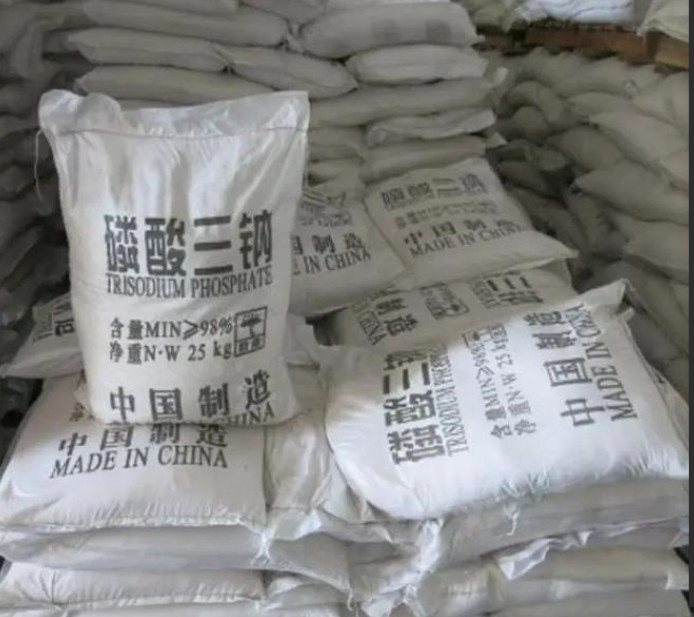 Crystal Na3PO4 Trisodium Phosphate Anhydrous Degreasing Agent For Textile Industry