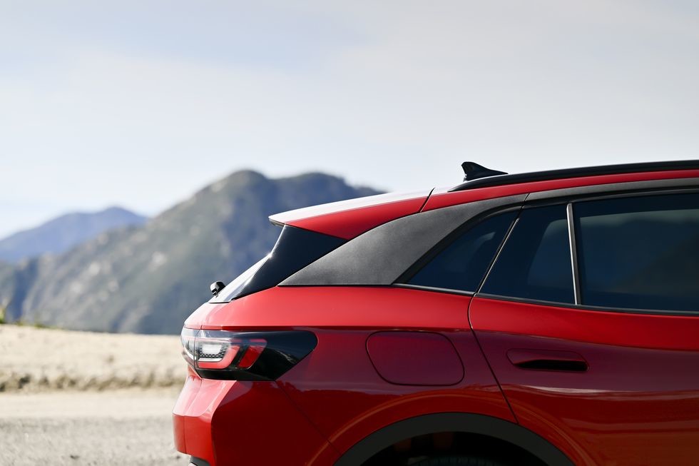 201P.s horsepower RWD up to 290miles EPA range at 2024 Volkswagen ID4 pure electric cars