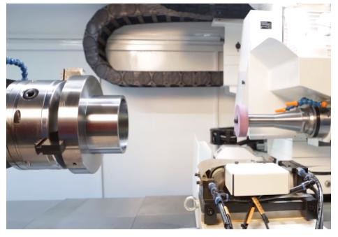 Fast Speed Internal CNC Grinding Machine For High Accuracy Bearing And Parts