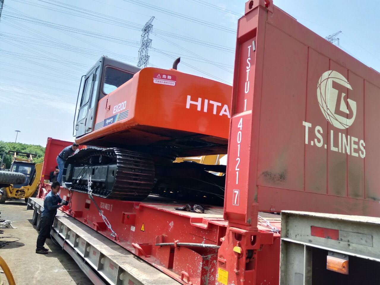 Used SK200 EX200 Cheap Japanese Crawler Excavator For Sale