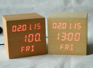 Quality Square Shape Calendar Snooze Temperature Mulit Function Desktop Clock wholesale