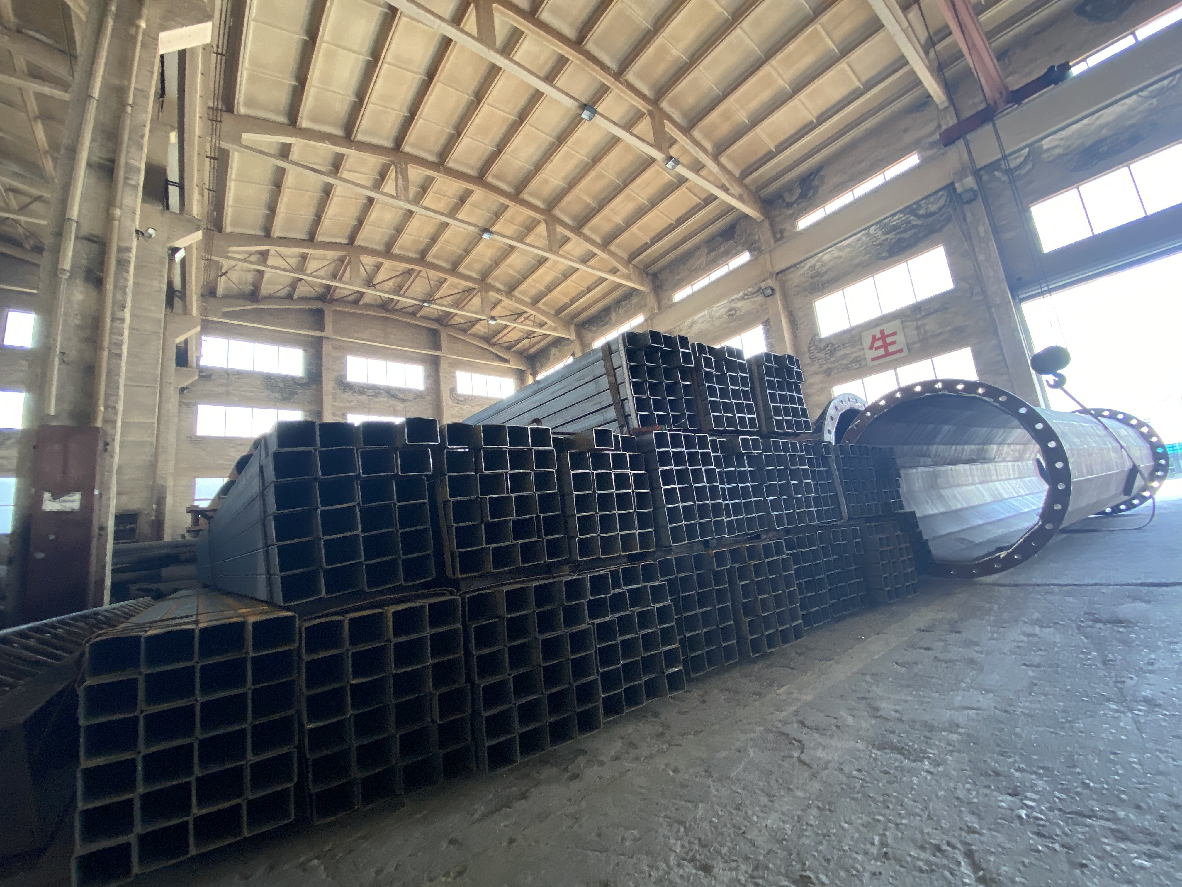 A36 10FT 12FT Steel Cross Arm Galvanized Pole Cross Arm