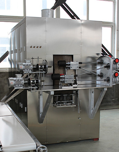 1800MM Wheel Two Color 50kg/H Wafer Stick Making Machine