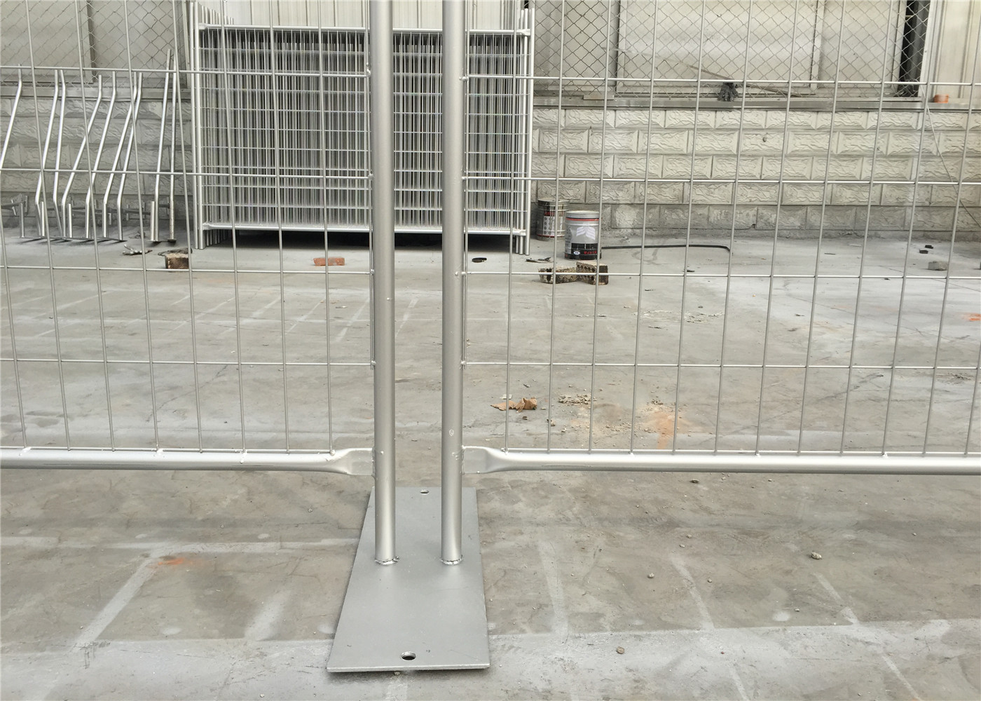 Zinc Coated Lightweight Temporary Fencing For Building Sites 2100mmx2400mm