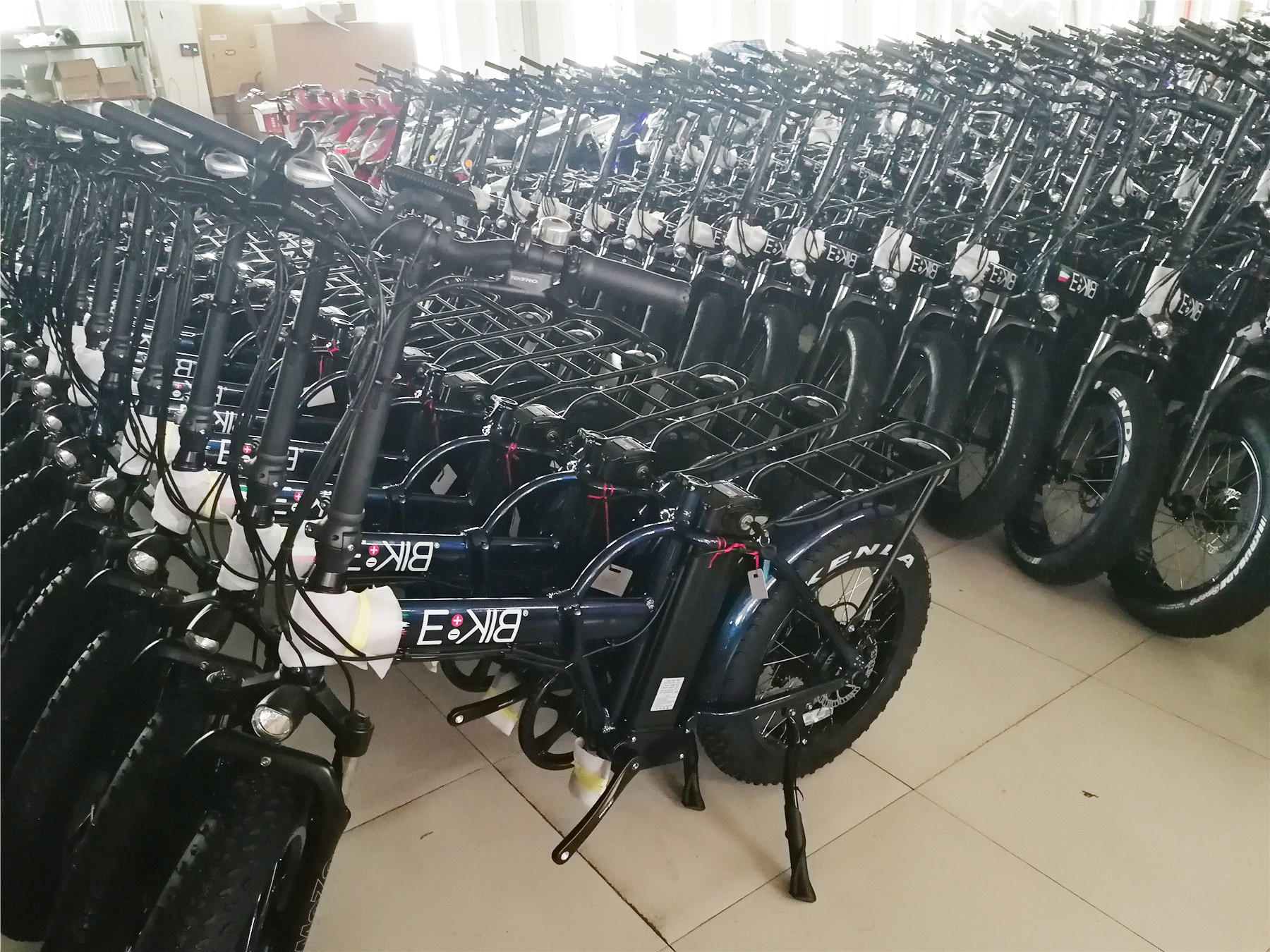 MOZO Suspension Fork 250W Bafang Hub Motor Fat Tyre Folding Electric Bicycle Free Shipping