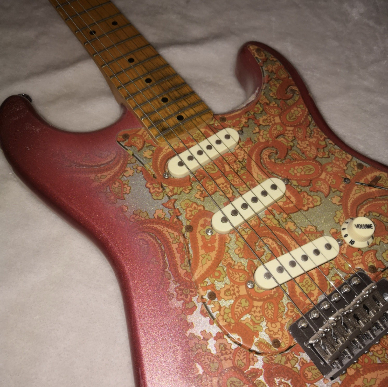 High quality custom alder body mahogany neck alder back side JA jaguar electric guitar Prince Cloud brand guitar Hand