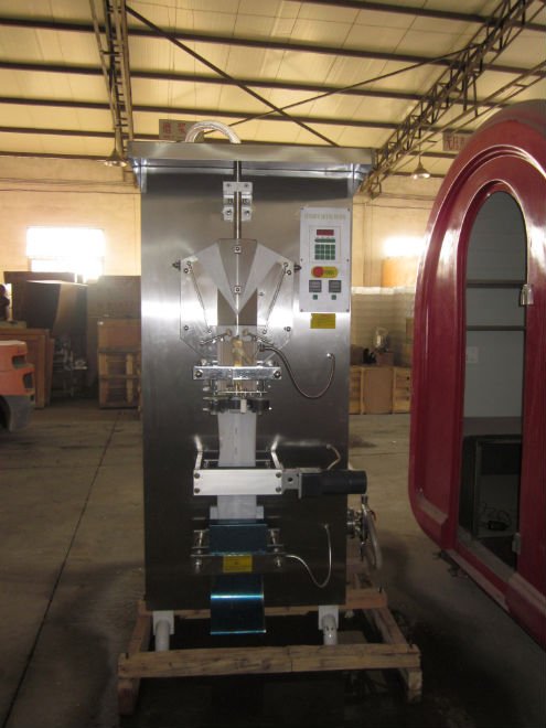 220V-380V/50HZ-60HZ Voltage Filling Machine for Automatic Water Bag Packing and Filling