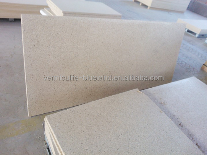 Square Vermiculite Insulation Board Industrial Vermiculite Fireproof Insulation Board