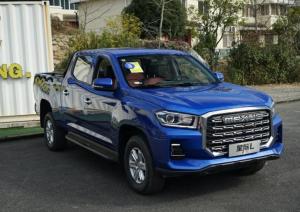 China 2.0T Diesel Manual 2WD Elite Standard left hand drive pickup truck cheap price on sale