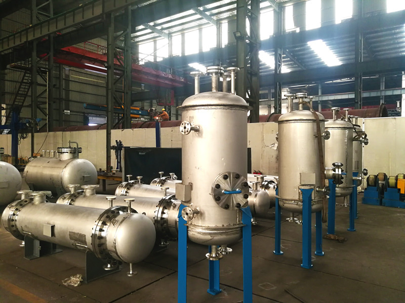 200M2 Steel Inconel Chemical Heat Exchanger Equipment Of Hot Fluid To Cold Fluid