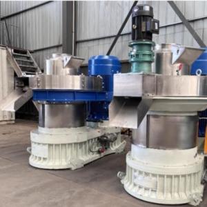 Quality 2ton/H Vertical Ring Die Pellet Machine 132kw Wood Sawdust Pellet Machine wholesale