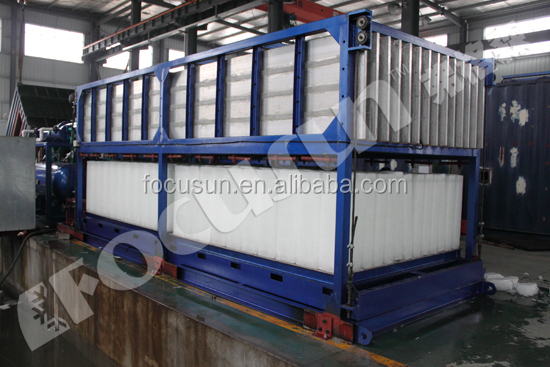 Space-Saving Ice Block Making Machine 380v/220V Voltage Perfect for Small Spaces