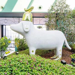 Quality Customized Home Decor Sculptures Cartoon Dog Fiberglass Animal Sculpture wholesale