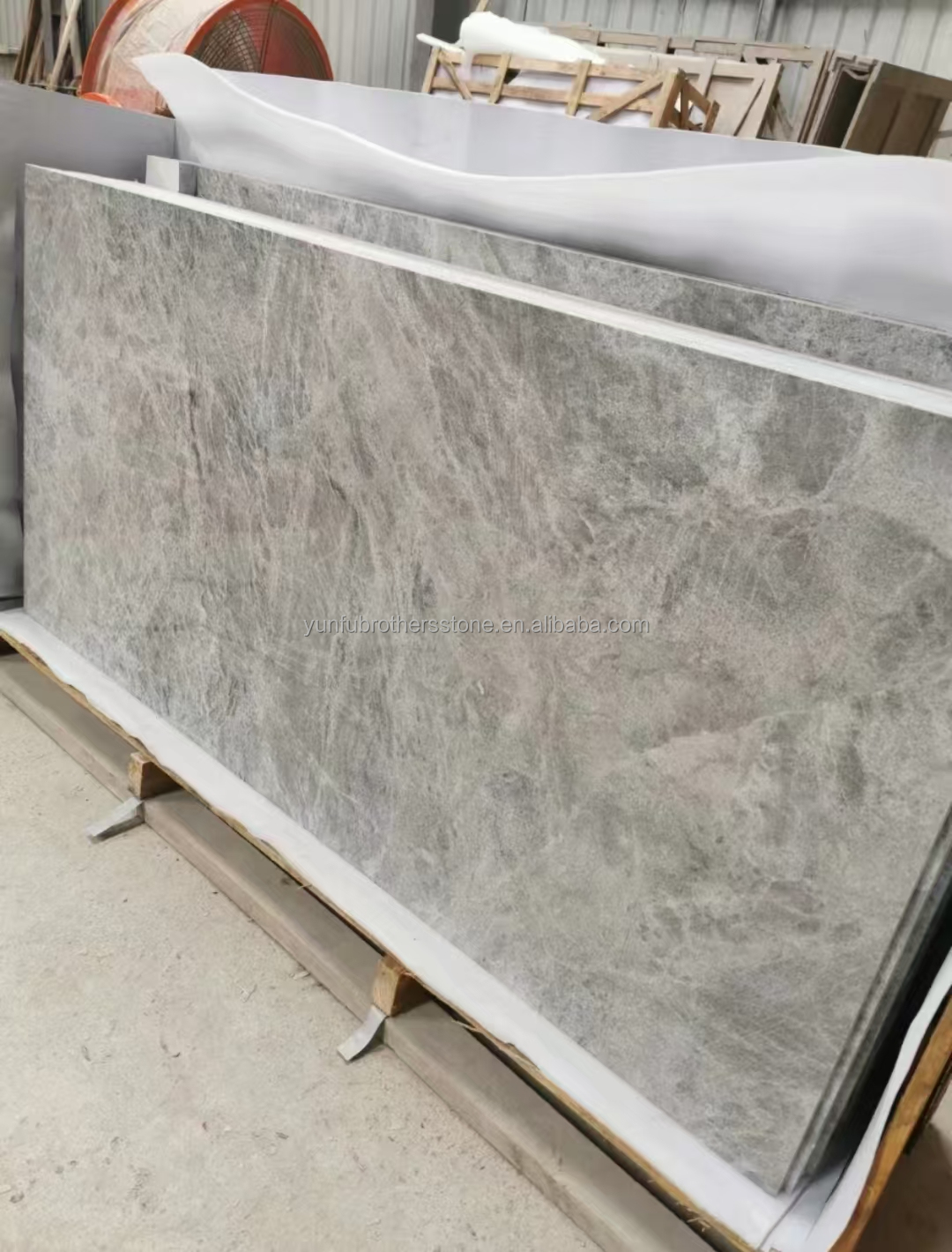Yinsha Italian Grey Marble Stone Big Slab for Hotel Floors and Interior Home Stairs