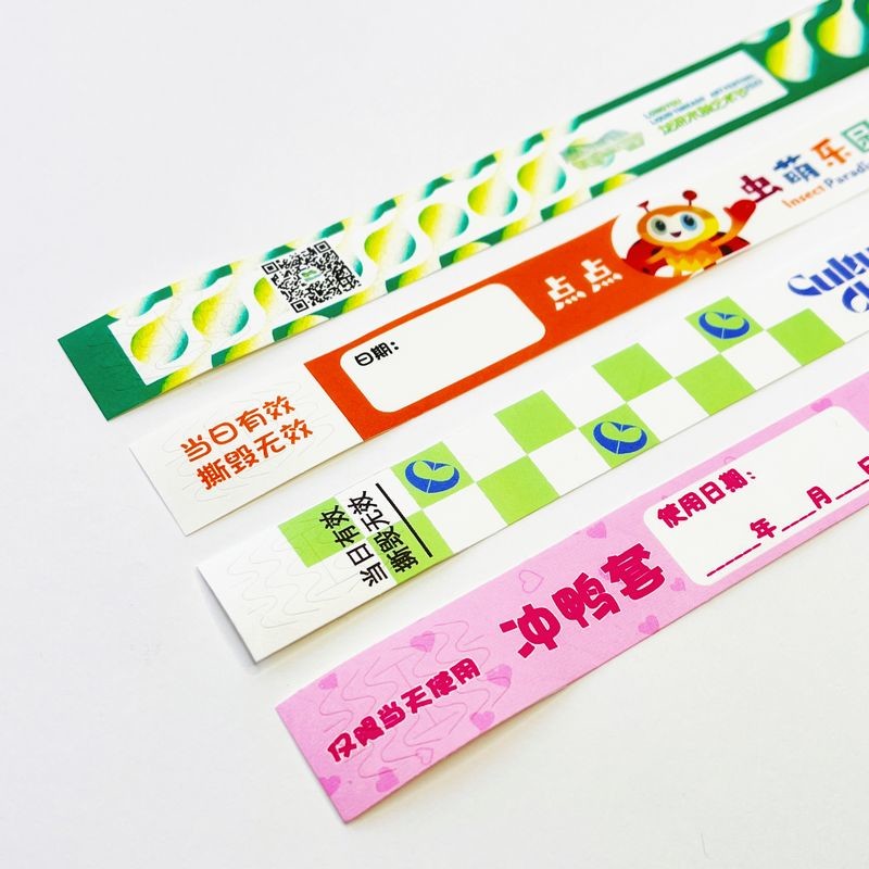 Secure Waterproof Wristbands Tyvek Paper Wristbands with Snap Closure Full Color Printing