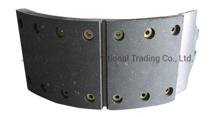 Sinotruck HOWO Truck Parts Axle Brake Pads Wg9100440028