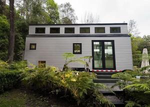 Quality Light Gauge Steel Prefab Holiday Cabins: Tiny House On Trailers Log Cabin Modular Homes wholesale