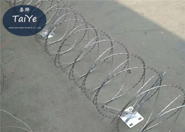 Zinc Coating BTO 22 Razor Wire Coil Diameter 450mm Length 8m Concetina With