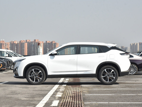 2024 New Hybrid Dongfeng Forthing Haohan PHEV 1.5t Fwd Compact SUV Vehicle 5 Seats Hybrid Electric Petrol Vehicle