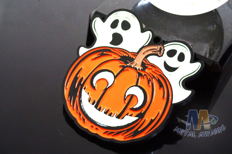 Halloween Design Custom Glow In The Dark Medals For All Events