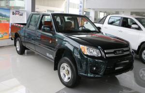 Quality 140km/H 2 Wheel Drive Pickup Trucks wholesale