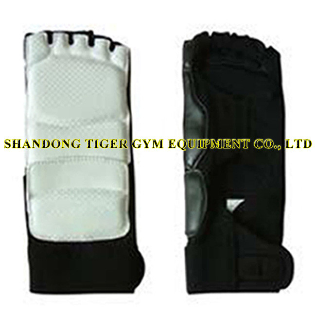 Taekwondo Protection Set / Head Guard / Chest Protector / Groin Guard / Gloves / Foot Cover / Elbow Guard / Leg Guard