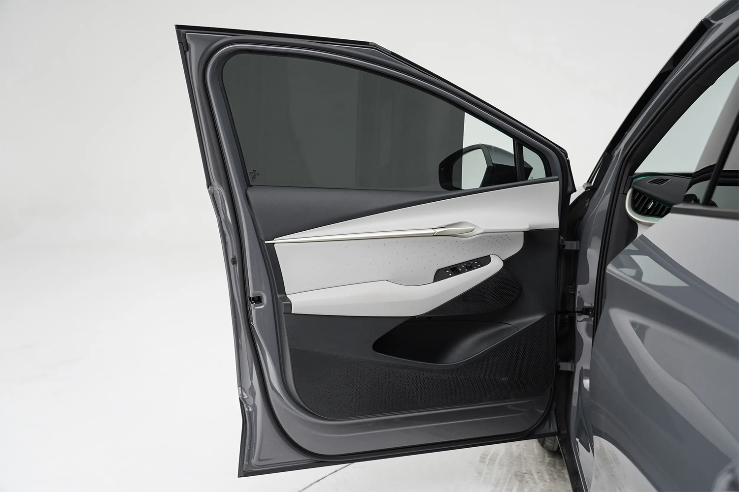 2024 VW ID.UNYX Max Edition Pure Electric 340hp AWD Energy Vehicle ID.UNYX SUV Electric Car Cltc Mile Range 621 Km