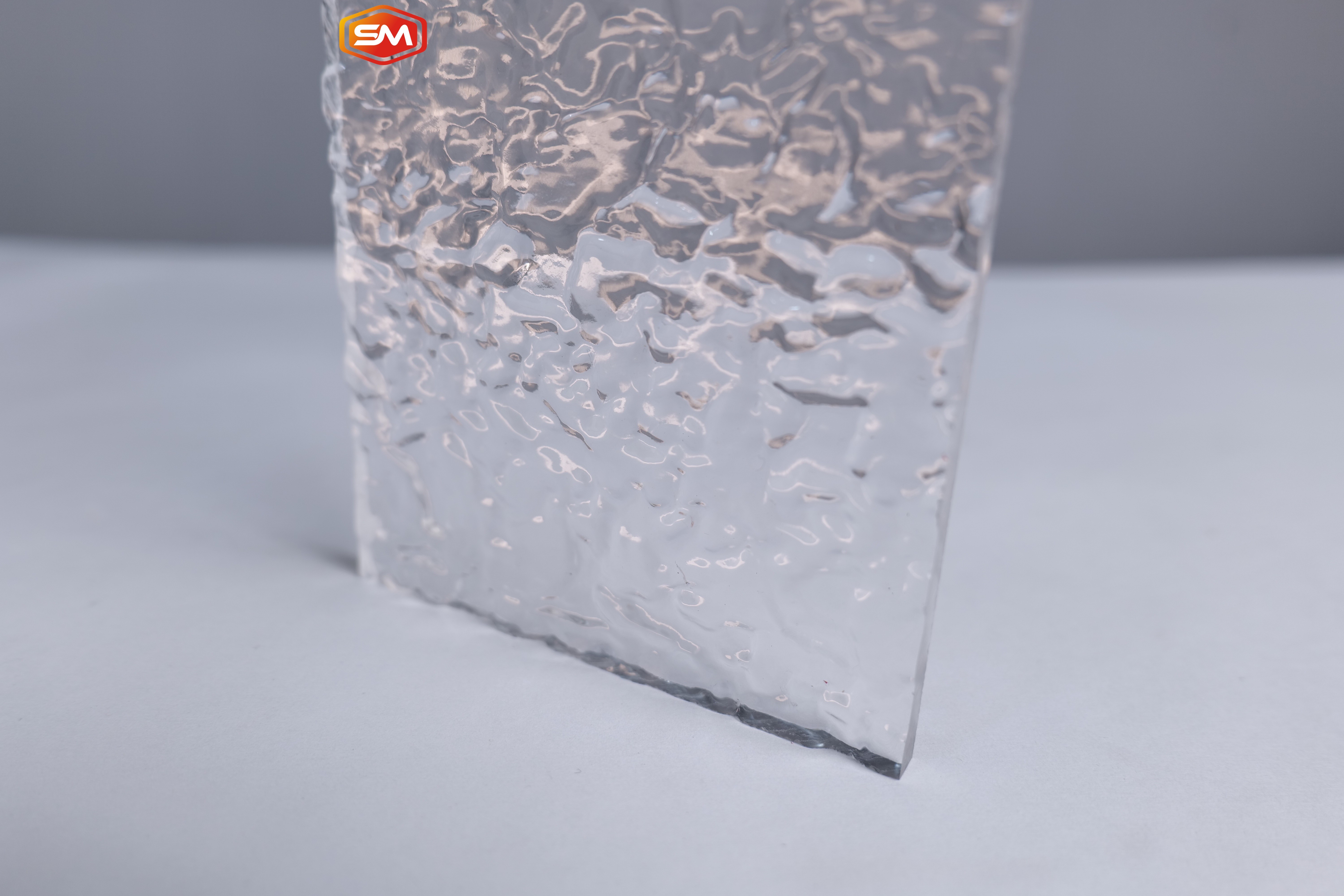 High Clear Transmittance 2-12mm Ribbled Striped Textured Acrylic Sheet