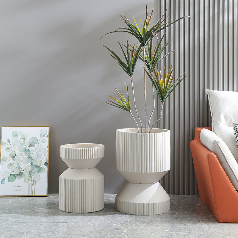 Frost Resistant Patio Fiber Clay Planters Round Shape