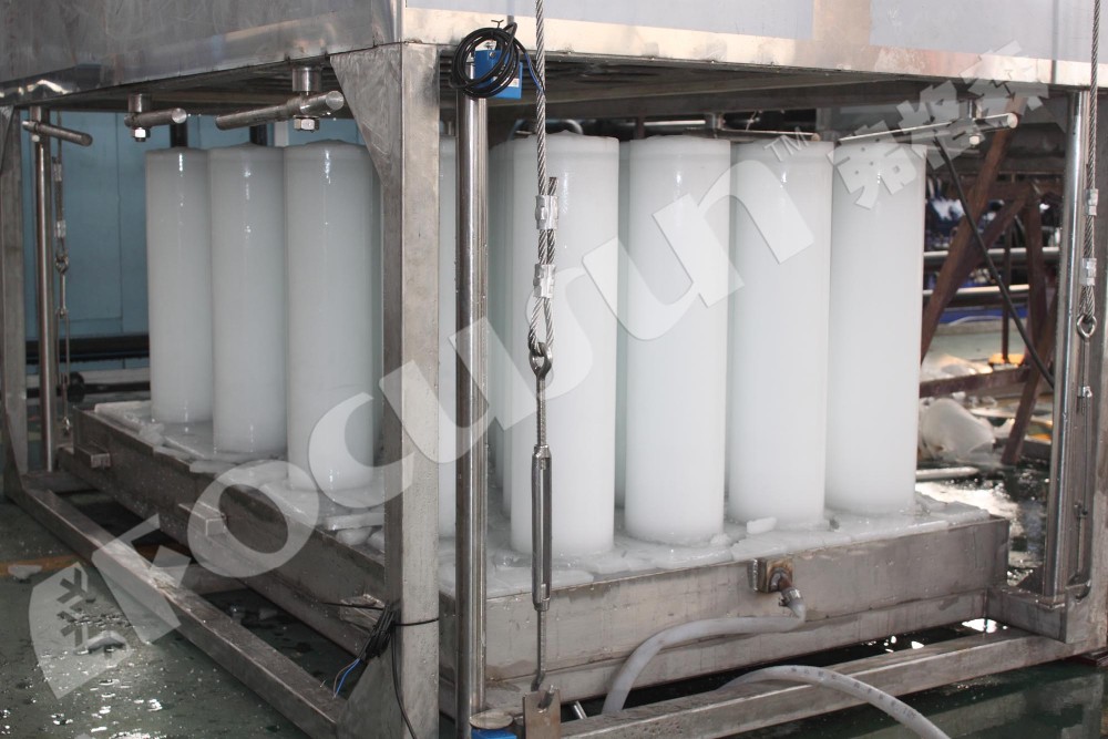 FOCUSUN Automatic Block Ice Maker Portable Design for Industry Container of 8000 KG