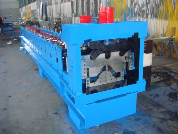PLC Hydraulic Automatic Galvanized Rolling Form Line / Metal Ridge Cap Forming Equipment